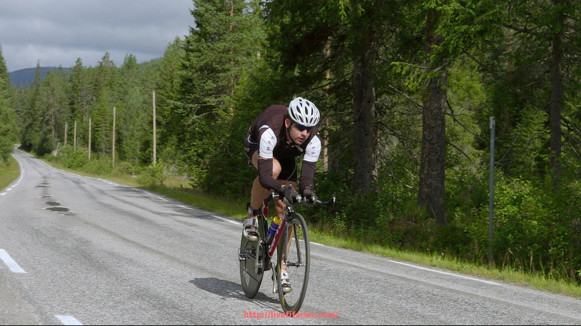 世俱杯直播-健身器材锻炼动作教学视频